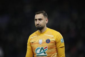 Breaking news: Video: Italy goalkeeper Donnarumma struggles on PSG return – Football Italia – Football Italia