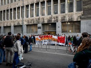 Liceo Leonardo occupato a Milano, strappo studenti-preside: la «faida»  sulla rappresentanza
