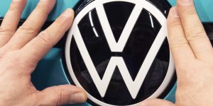 Volkswagen dovrà richiamare più di 100mila automobili ibride