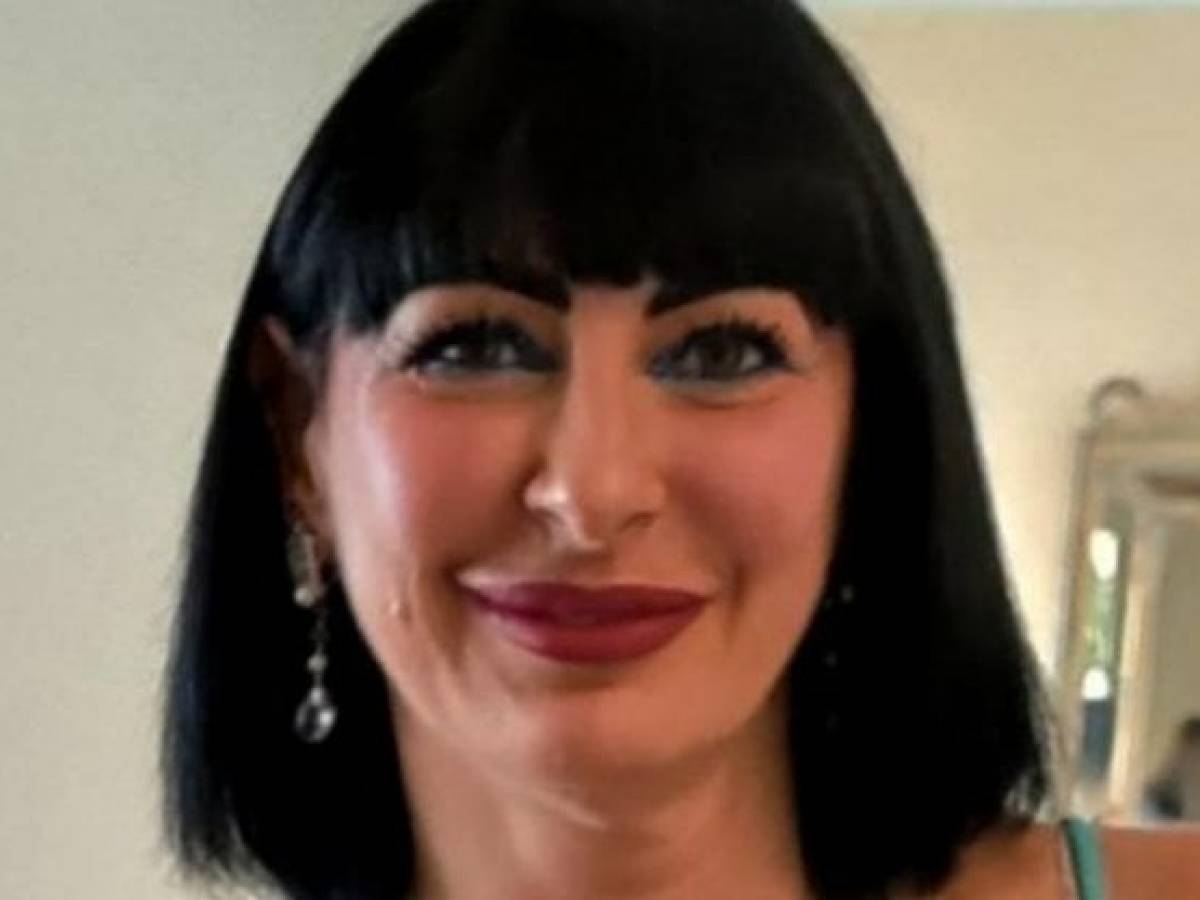 “Una tacca sulla cintura…”. Spunta la chat della preside con lo studente