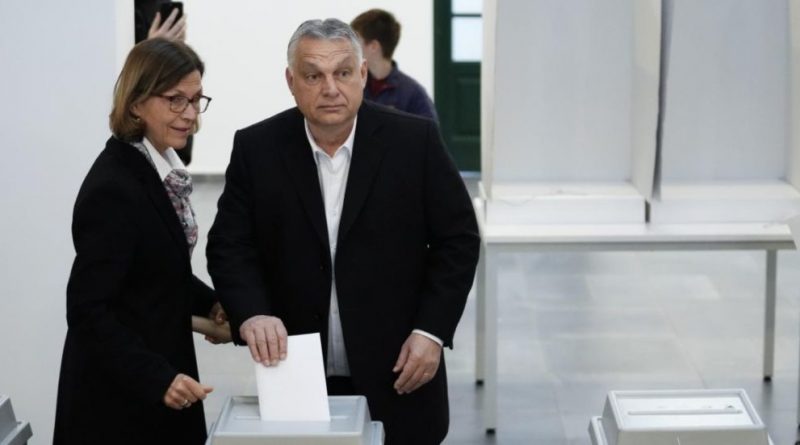 Elezioni Ungheria, Orban verso la vittoria e il quarto mandato. La coalizione guidata da Fidesz ferma la corsa dell’opposizione