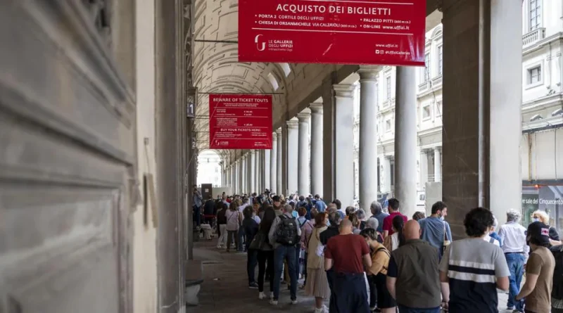 Gli Uffizi al top per visitatori in Italia, superato il Colosseo: pesa anche l’effetto Ferragni