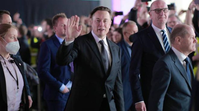 Classifica Forbes 2022: Musk supera Bezos, è lui il più ricco del mondo