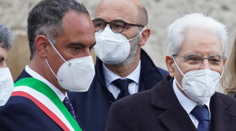 Guerra Russia-Ucraina. Mattarella: “Travolti da immagini che pensavamo aver consegnato all’archivio degli orrori”