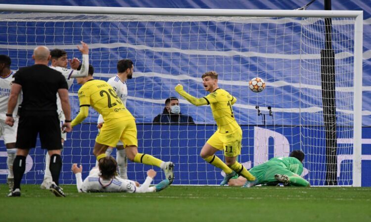 Real Madrid-Chelsea 1-3 LIVE: ultimi minuti (regolamentari) di una partita pazzesca