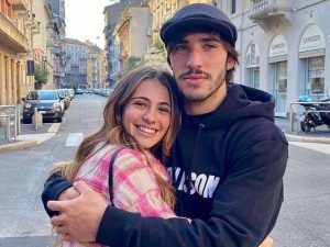 Tonali, la fidanzata Giulia si sfoga sui social: «Io non faccio niente? Non mi conoscete»
