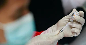 Coronavirus oggi. In Italia 18.380 nuovi casi (-35,20% in 7 giorni) e 79 morti