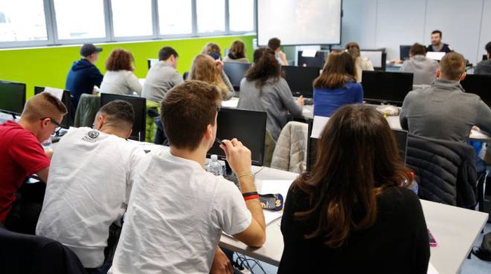 Scandalo al liceo di Roma, conclusa l’ispezione per la preside. “Nessuna violazione”