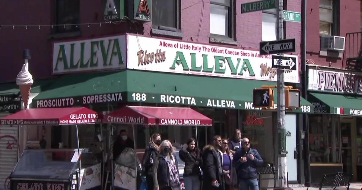 Breaking news: After battling to stay open, adored Little Italy cheese shop Alleva Dairy faces a new pandemic-related obstacle – CBS New York