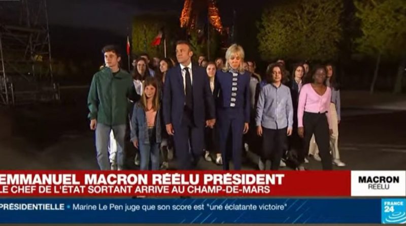 Macron rieletto in Francia: “Nuova era, ma so che dovrò rispondere alla rabbia del Paese. Grato a chi mi ha votato per bloccare l’estrema destra”
