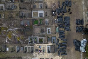 Breaking news: Mariupol’s dead put at 5000 as Ukraine braces in the east – The Associated Press