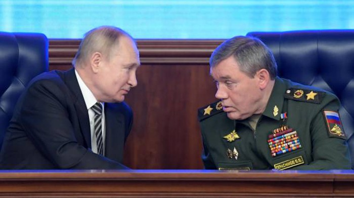 Giallo sul generale russo Gerasimov. “Ferito a Izyum”