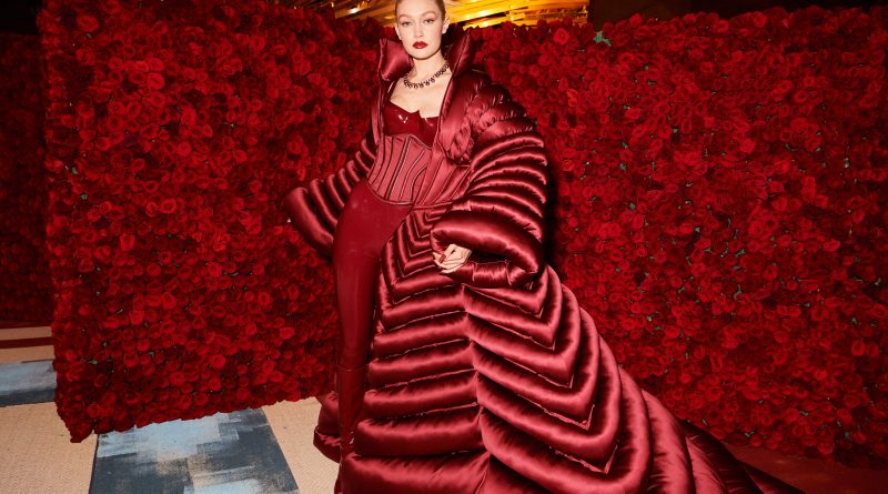 What Happened Inside the Met Gala 2022: Photos, Performances & More