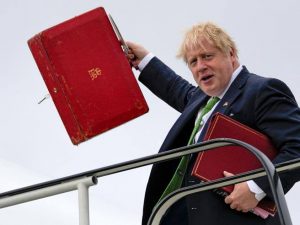 Svezia e Finlandia, la «zona grigia» prima di entrare nella Nato: Londra pronta a dare protezione immediata