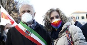 Il giallo  dei 24 mila euro nella cuccia del cane di Cirinnà:  per la procura  non c’è reato