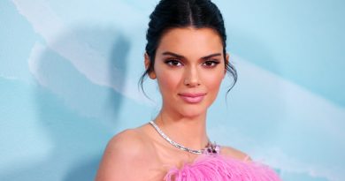 Kendall Jenner Knows Her Cucumber Cutting Skills Are “Tragic”