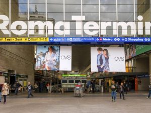 “Aiuto”. Turista salvata dalle grinfie del senegalese che la stuprava