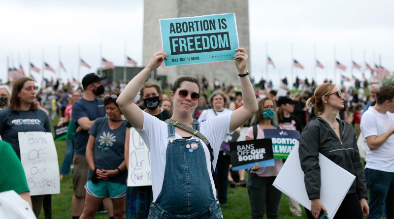 At “Bans Off Our Bodies” Rallies, Abortion-Rights Supporters Express Anger, Defiance, and Unity