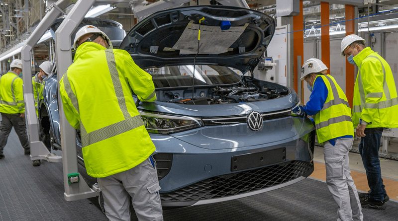 Inizia anche a Emden la produzione di Volkswagen ID.4. La casa deve soddisfare 73.000 ordini