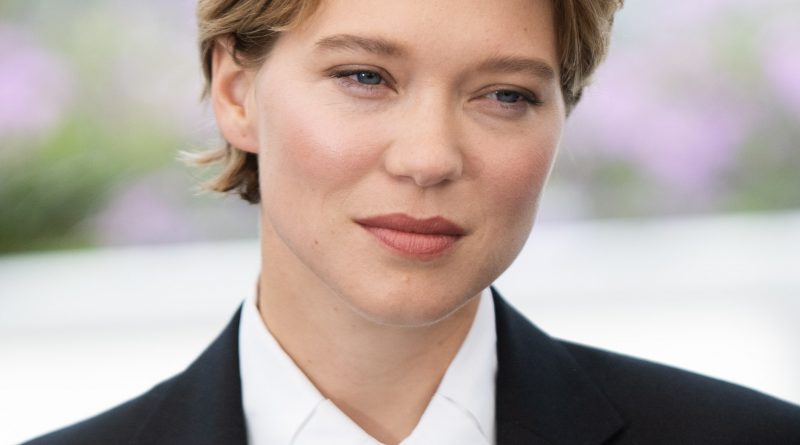 Léa Seydoux sulla tristezza, la superficialità e il suo nuovo film sadico