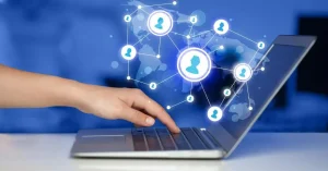 Lavoro, più tutele e diritti contro lo sfruttamento digitale: ecco il disegno di legge