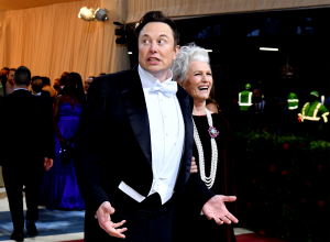 Twitter Investors Suing Elon Musk Is Only Ratcheting Up the Takeover Tensions