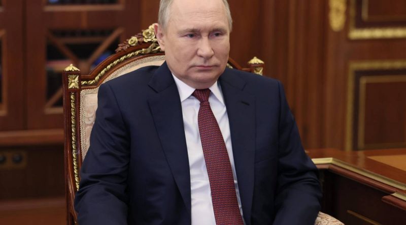 “Putin ha 3 anni di vita e perde la vista”: rivelazione choc della spia
