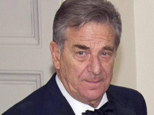 Guida in stato di ebbrezza: arrestato il marito di Nancy Pelosi
