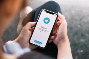 Telegram Premium ufficiale: “se vuoi più funzioni, devi pagarle”