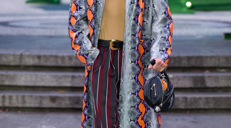 Versace Spring 2023 Menswear