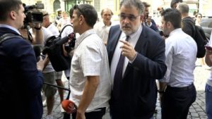 Armi a Kiev, maggioranza in tilt: ancora nessuna intesa sulla risoluzione