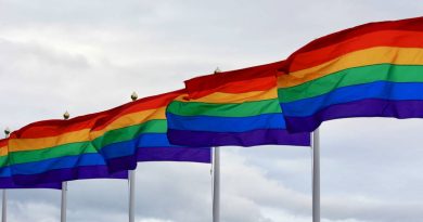 Svolta in Germania: calciatori transgender decideranno se giocare con uomini o donne