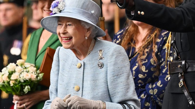 Queen Elizabeth Makes First Public Appearance Since Her Platinum Jubilee