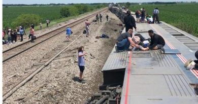 Missouri, treno deraglia dopo lo scontro con camion. Tre morti e 50 feriti