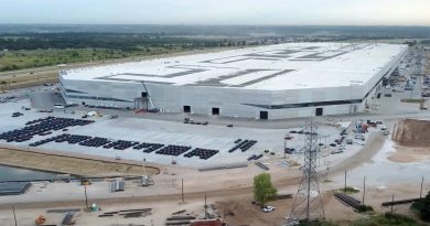 Tesla espande la Gigafactory Texas con un nuovo enorme edificio: ecco a cosa servirà