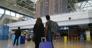 Covid, ecco cosa fare se ci si ammala prima di partire per le vacanze