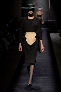Schiaparelli Fall 2022 Couture