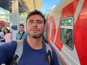 “Le sanzioni hanno fatto flop. L’Europa…”. Il reportage di Dibba dalla Russia