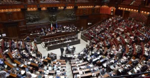Dl Aiuti, Conte: sì a fiducia alla Camera, al Senato vedremo