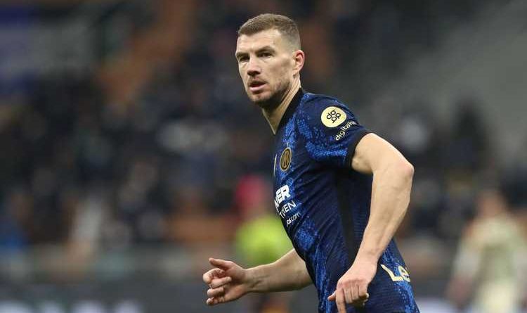 Inter, offerta ufficiale della Juve per Dzeko: ecco la risposta dell'attaccante