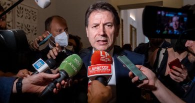 Dl Aiuti, il M5s non voterà la fiducia al Senato: governo a un passo dalla crisi. Lega: “La maggioranza non c’è più”. Meloni: “Elezioni subito”