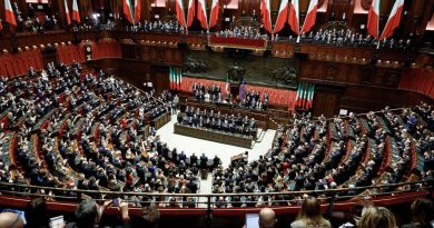 La conta in Parlamento: ecco chi sta con Draghi e chi no