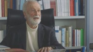“Pertini, il presidente combattente che partecipava alla riunione del giornale”