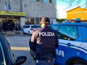 La straniera non gli paga l’affitto, lui cambia la serratura. E finisce un processo