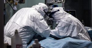 Coronavirus, 54.088 nuovi casi (-24% settimanale) e 244 decessi
