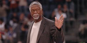 È morto Bill Russell, uno dei più grandi giocatori nella storia del basket americano