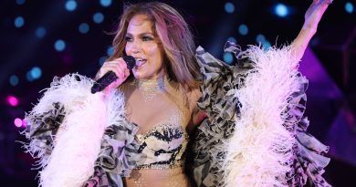 J.Lo Commanded the Stage at the LuisaViaRoma x Unicef Capri Gala 2022