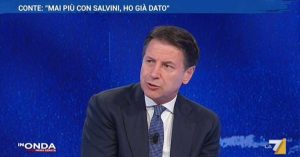 Conte a La7: “Di Battista potrà dare sicuramente un contributo al M5s. Di Maio candidato nel Pd? Spettacolo non esaltante”