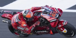 Il pilota della Ducati Francesco Bagnaia ha vinto il Gran Premio di Silverstone di Moto GP