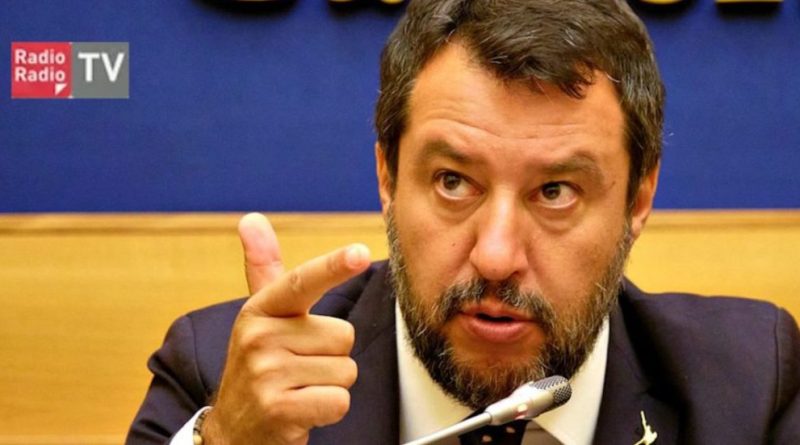 Elezioni, Salvini: “Flat tax al 15% già esiste, in italiano è tassa uguale per tutti. Noi vogliamo ampliarla”